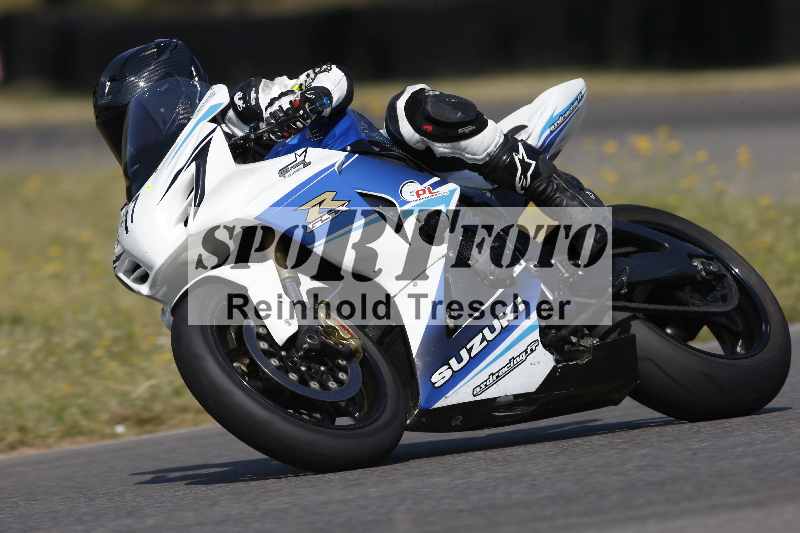 Archiv-2023/28 05.06.2023 Moto Club Anneau du Rhin/blanc-novice/17